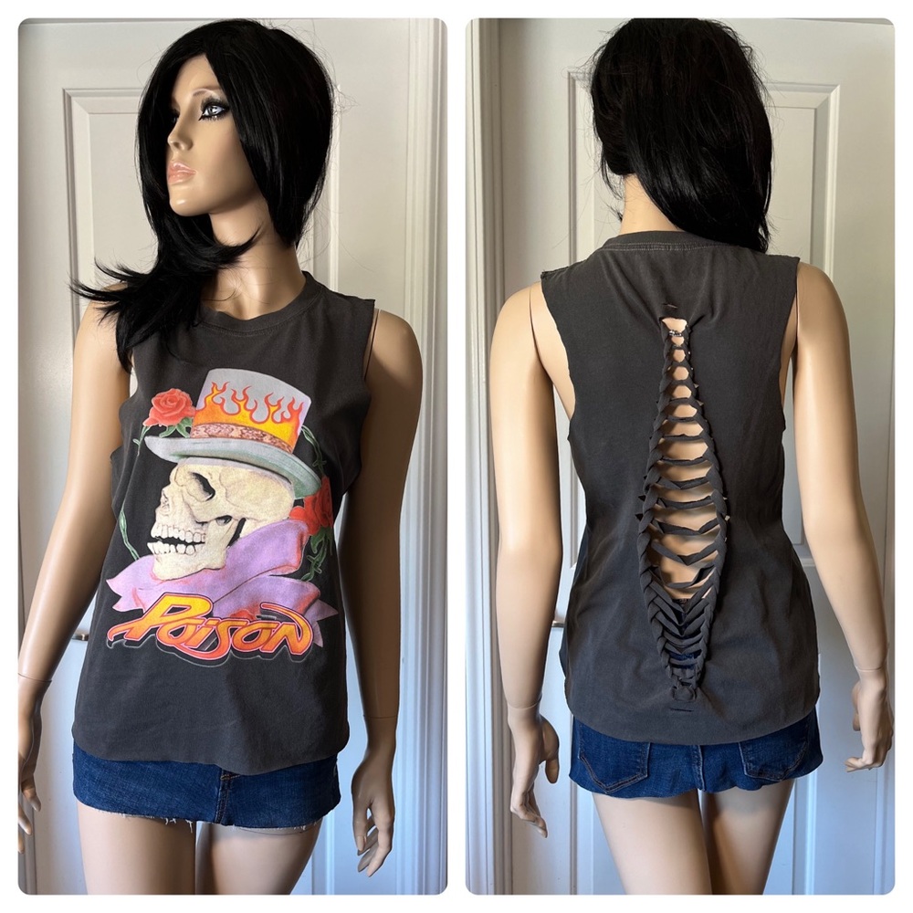 Edgy Skull Graphic Tank Top - Black
